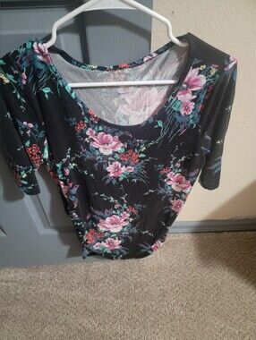 a:glow Black Short Sleeve Scoop Neck Top with Pink Floral Print